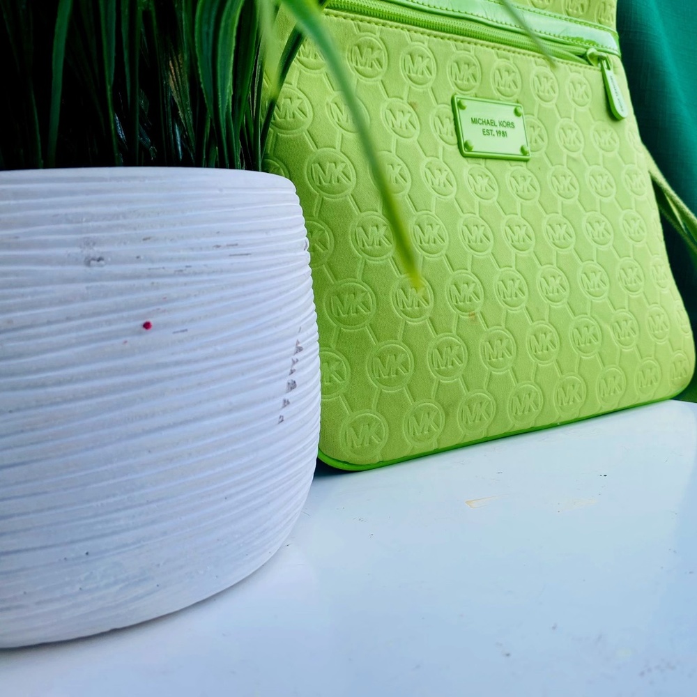 Michael Kors (Lime Green) Satchel/Over the shoulder Bag "Medium"